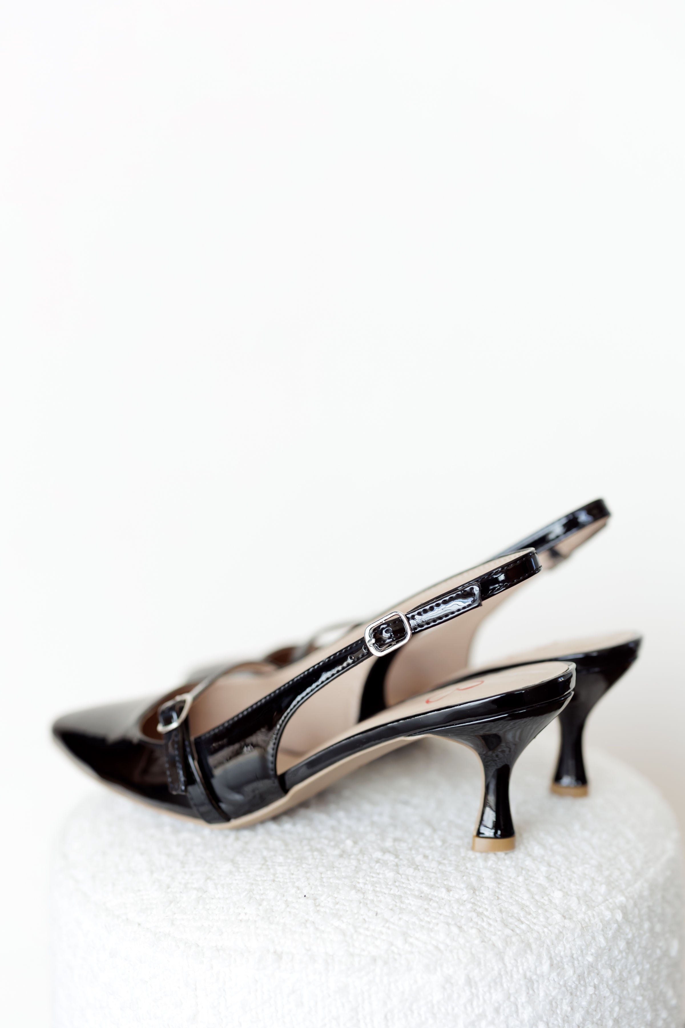 Mia: Sauraa Heel - Black