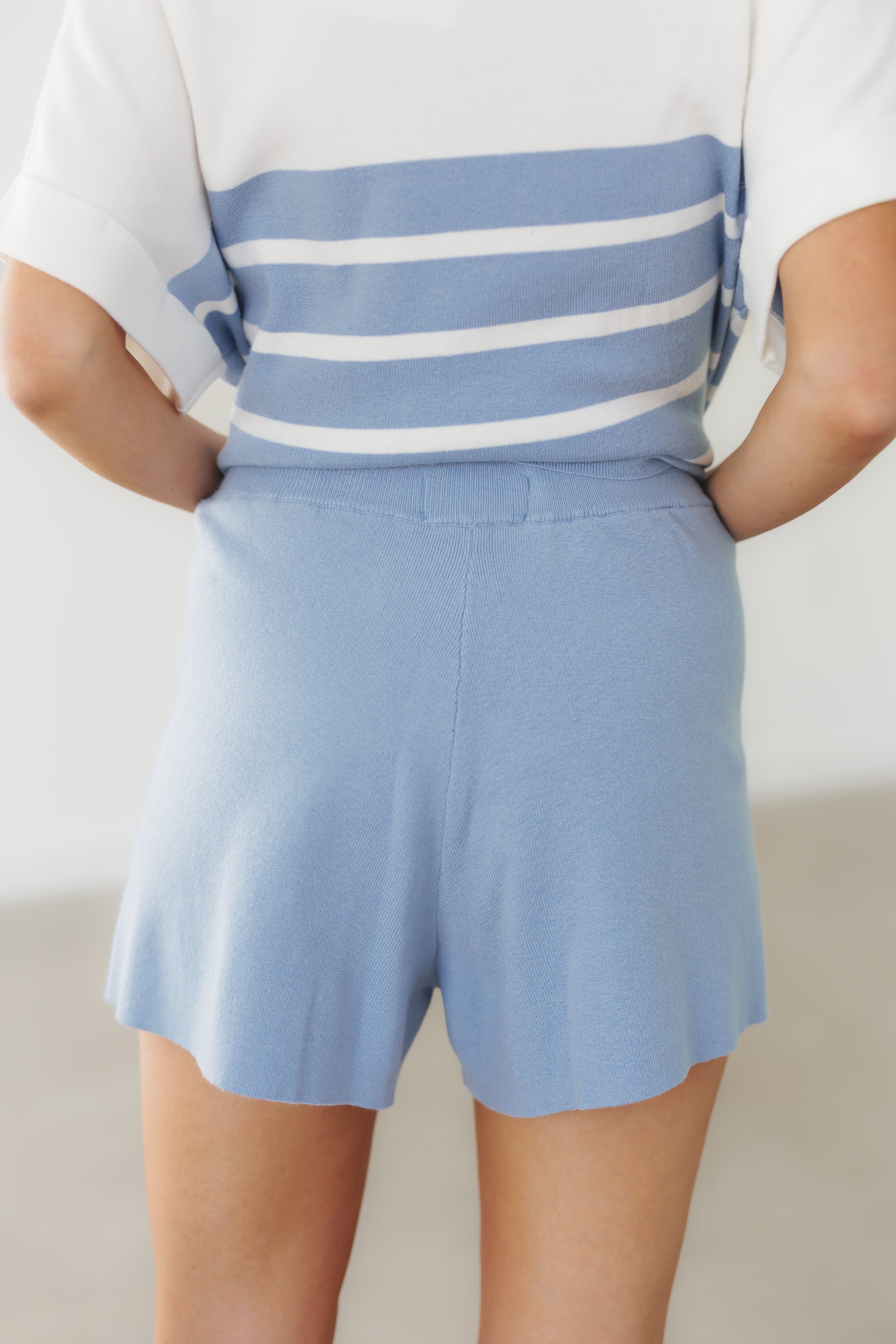 Feel The Vibe Shorts