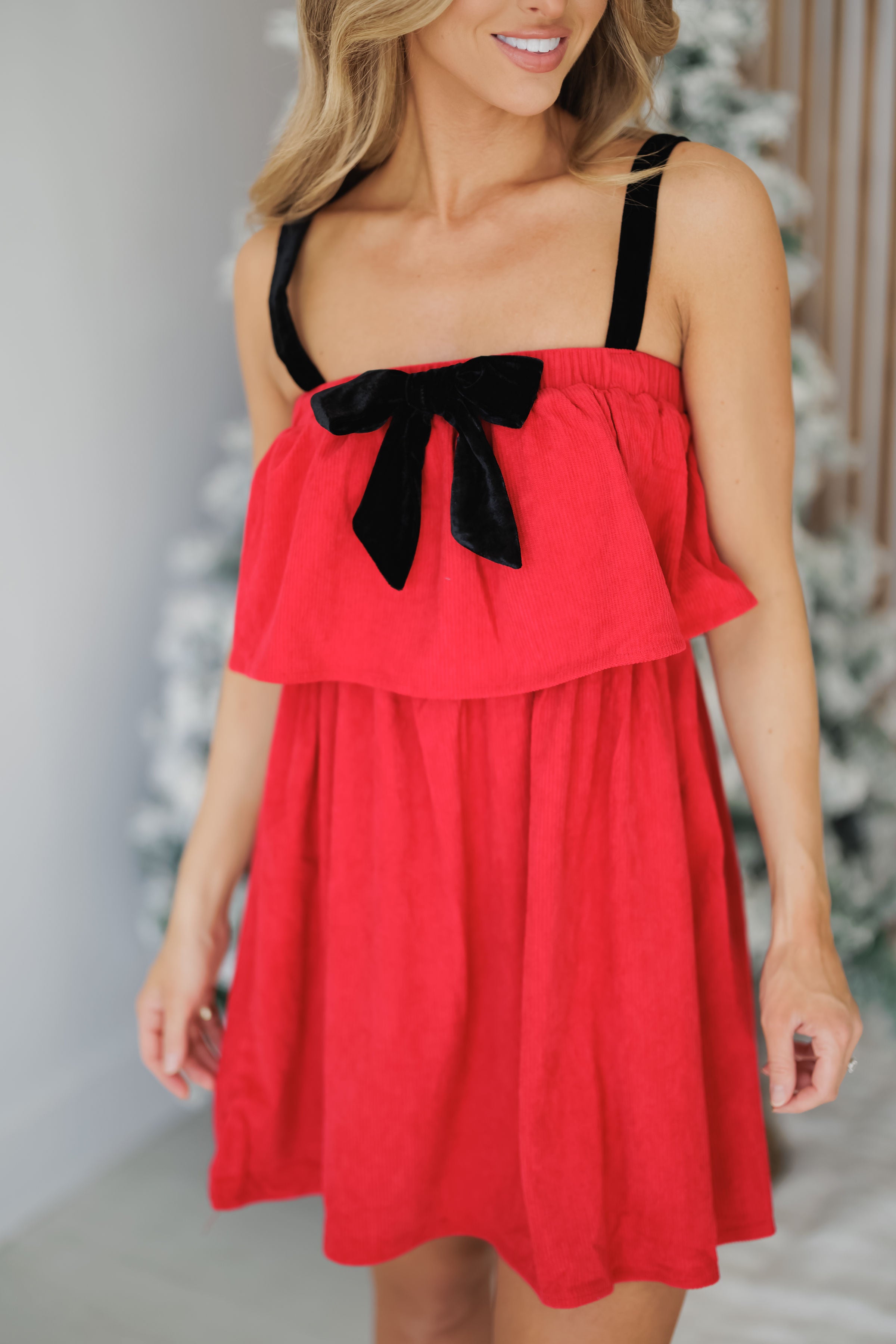 Holiday Vibes Dress - Red