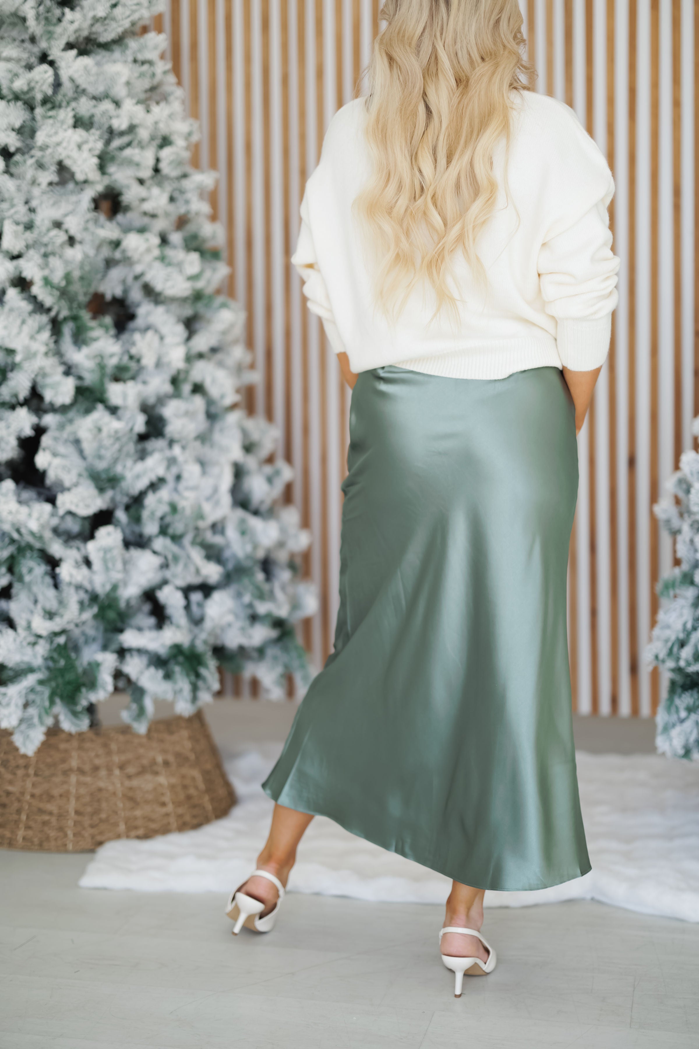 Walk In Style Skirt - Sage Green