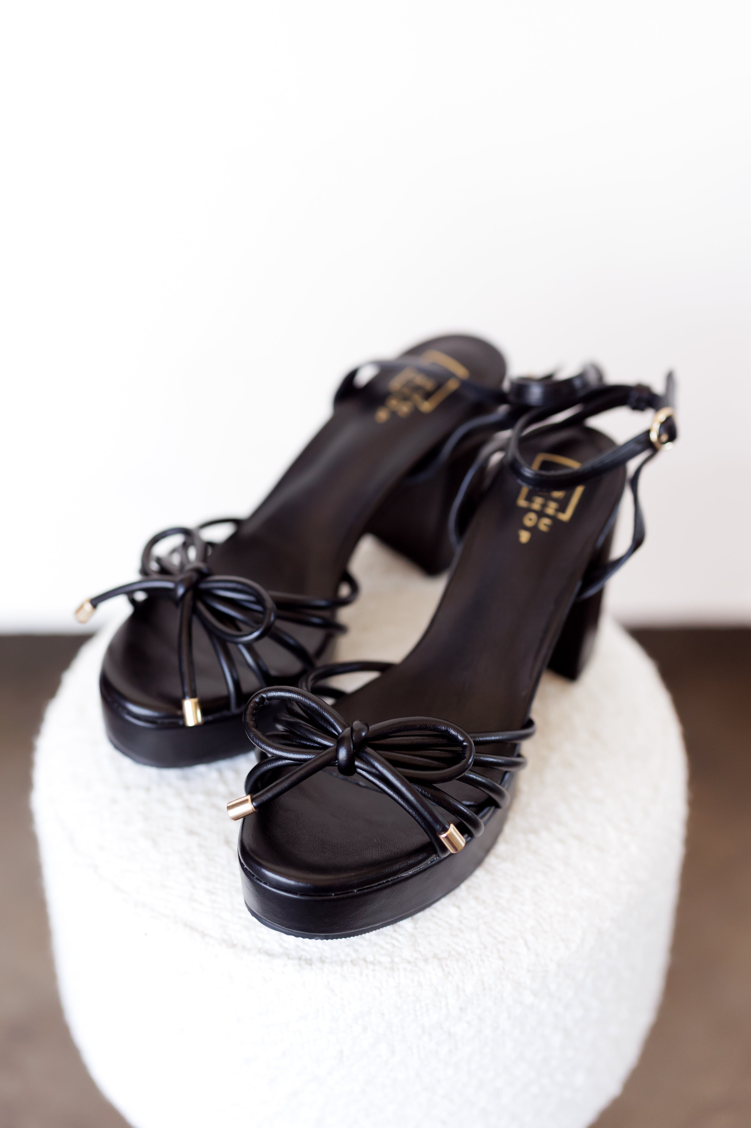 ShuShop: Edith Platform Heel - Black