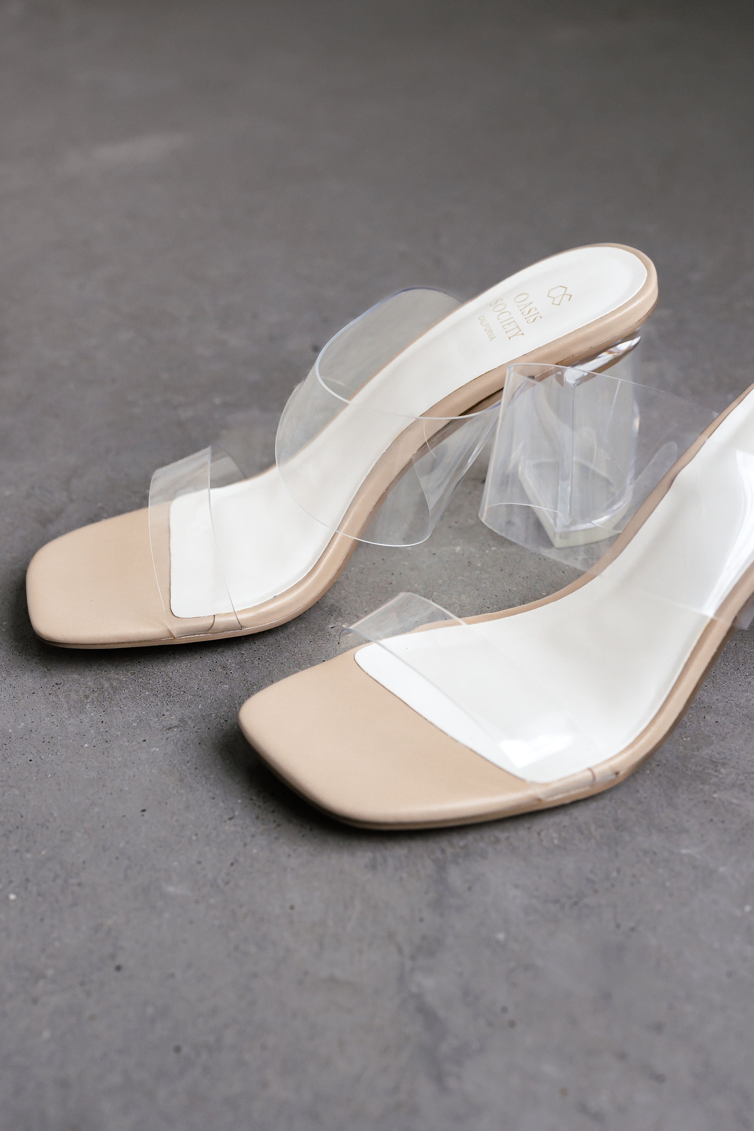 Oasis Society: Emma Block Heel