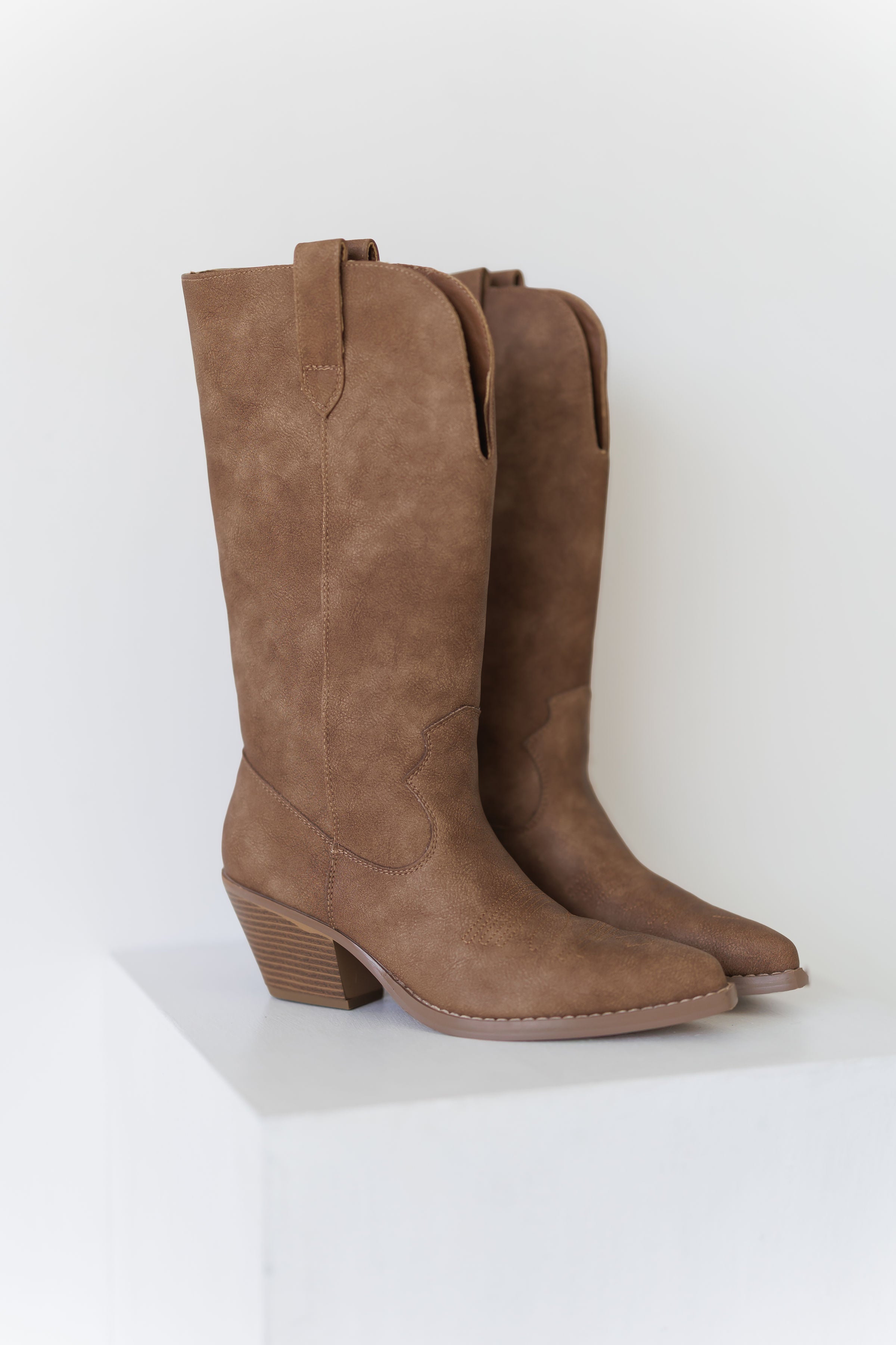 Matisse: Bodhi Western Boot - Saddle