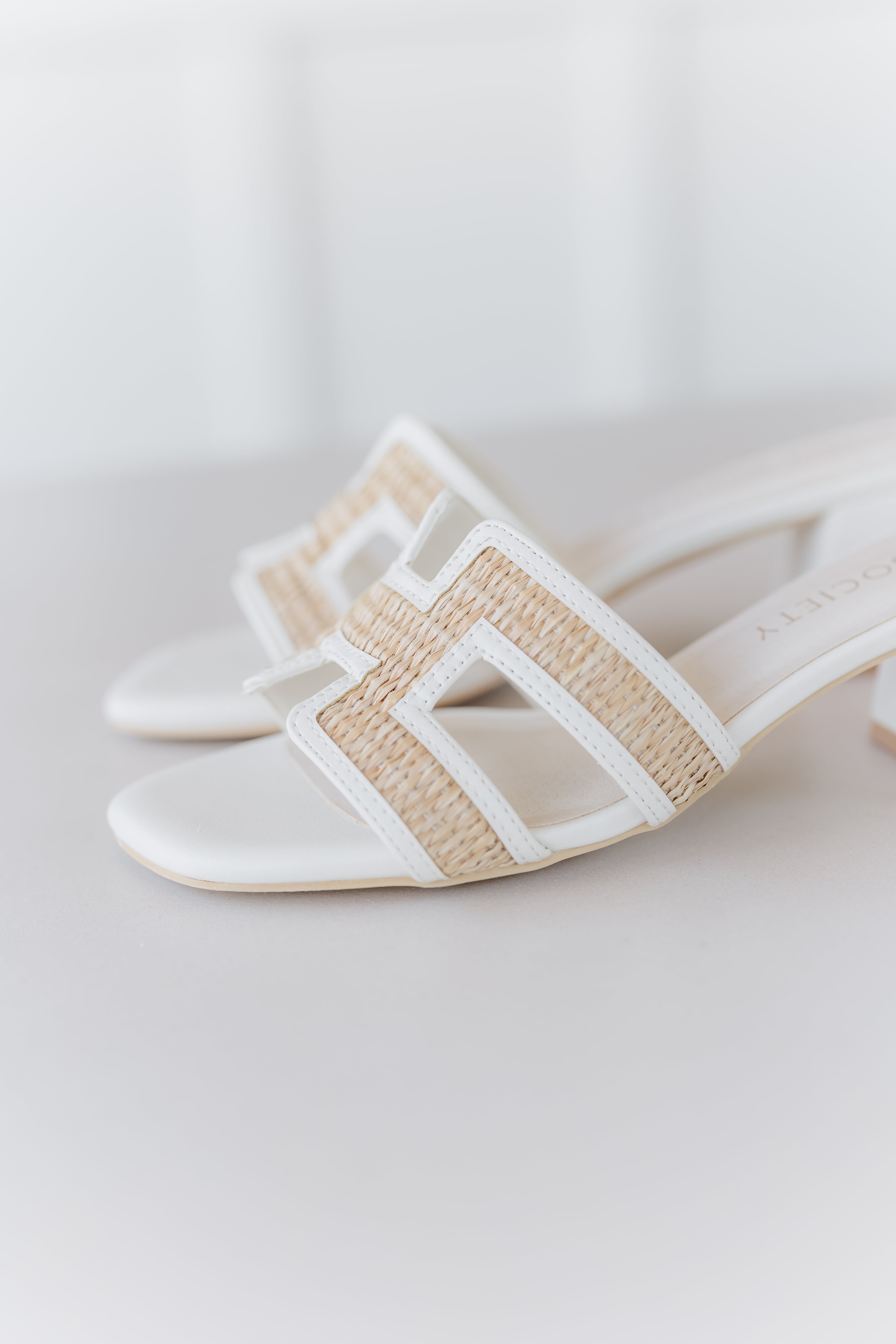 Eileen Raffia Sandal