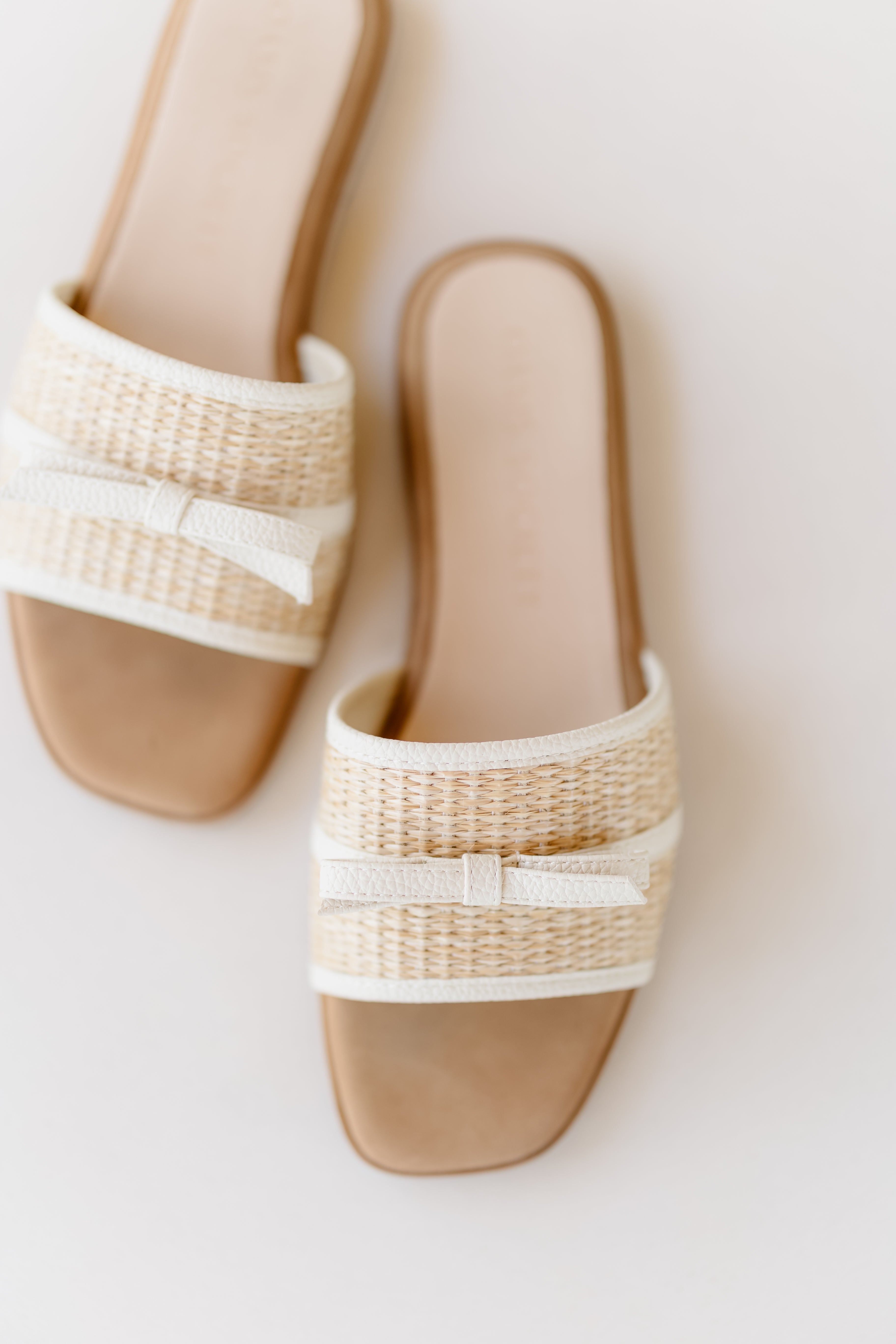 Andrea Bow Raffia Sandal-Natural