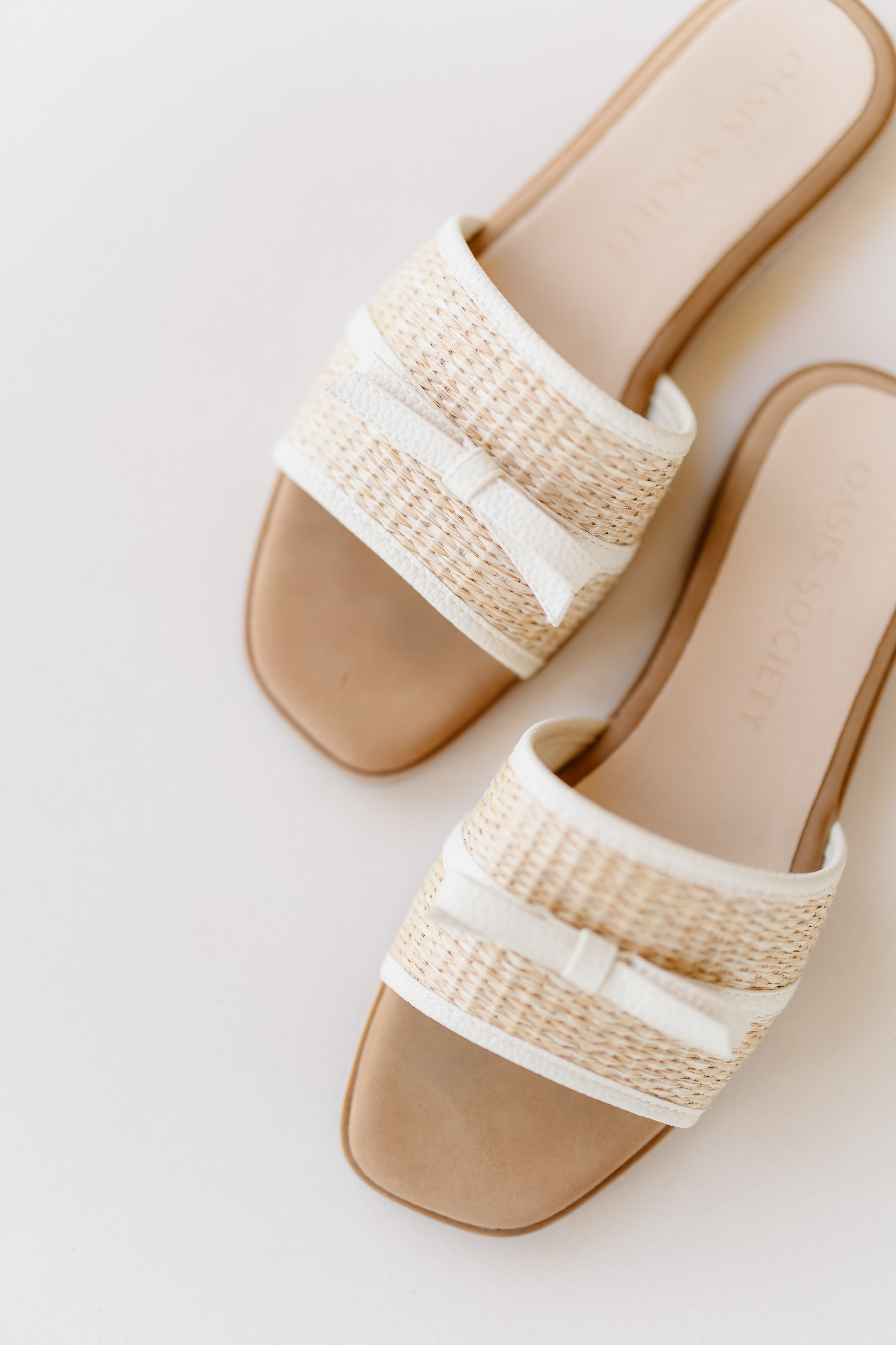 Andrea Bow Raffia Sandal-Natural