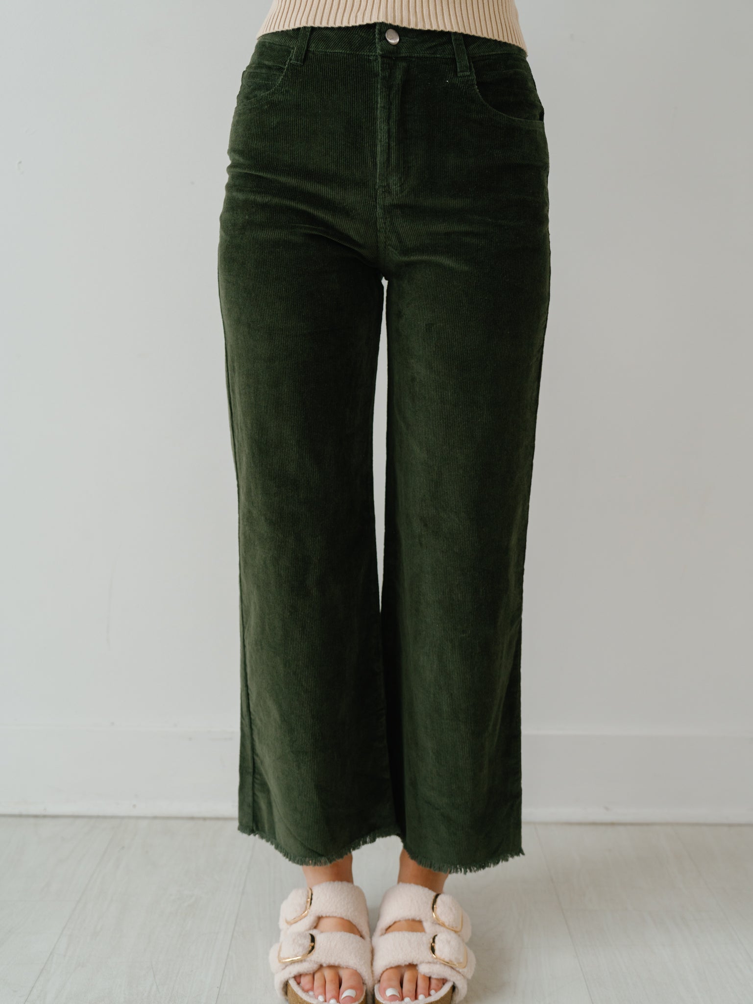 Teagan Corduroy Pants - Olive