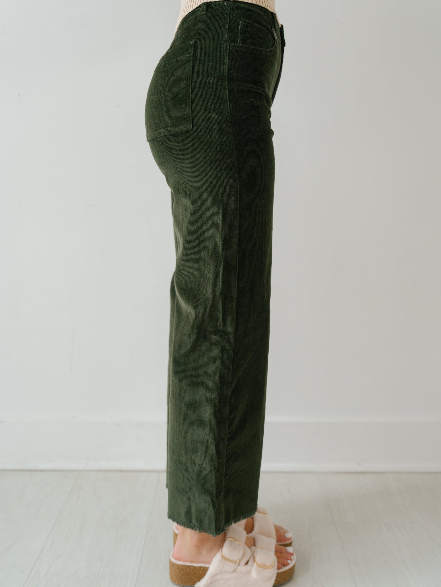 Teagan Corduroy Pants - Olive