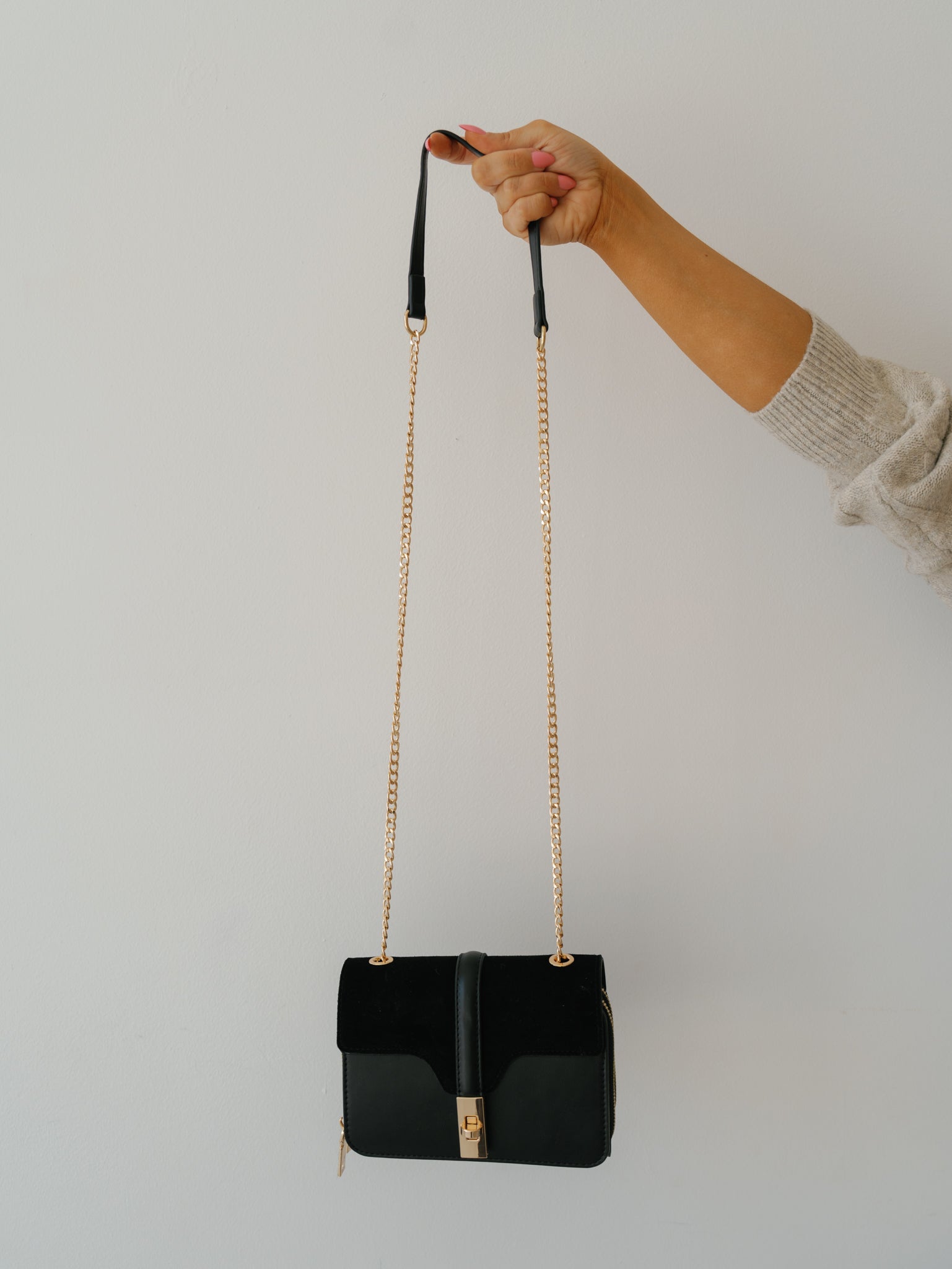 Mila Crossbody